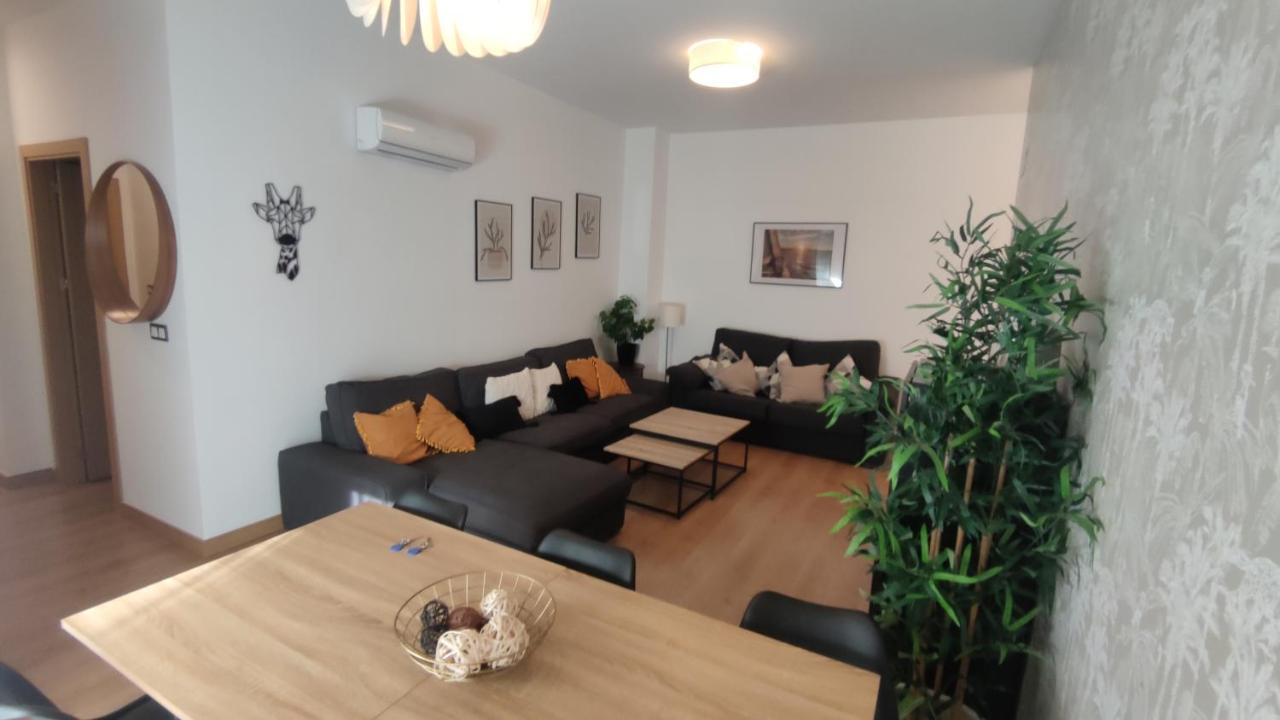 Unique Apartment In Malaga City Center With Pool 외부 사진